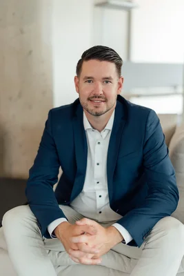 Portrait von Sven Angly